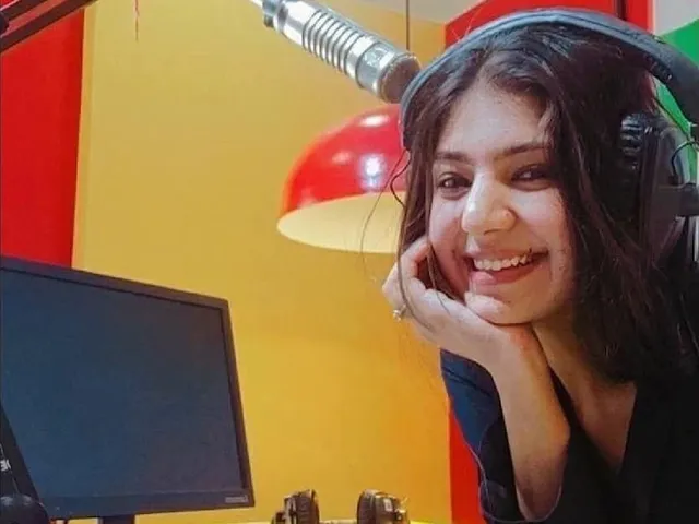 RJ SIMRAN