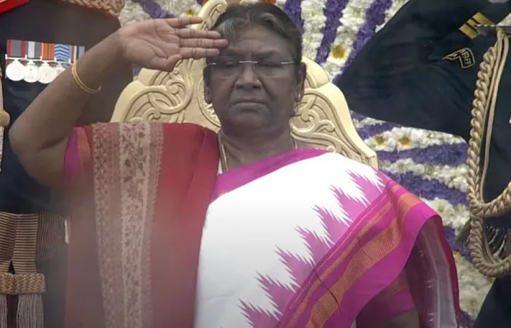 Draupadi Murmu Flag Hoisting
