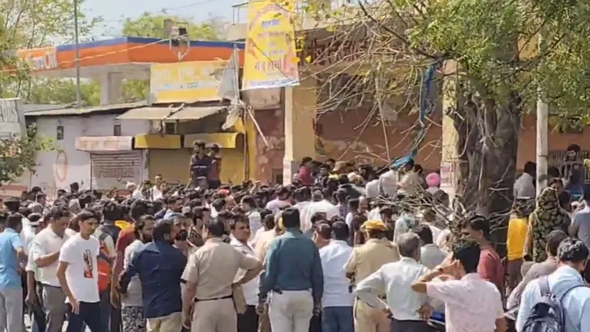 ટેમ્પલ 4