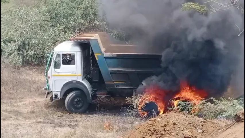 aaa