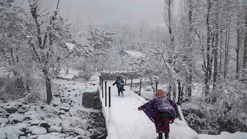 Temperature in Kashmir