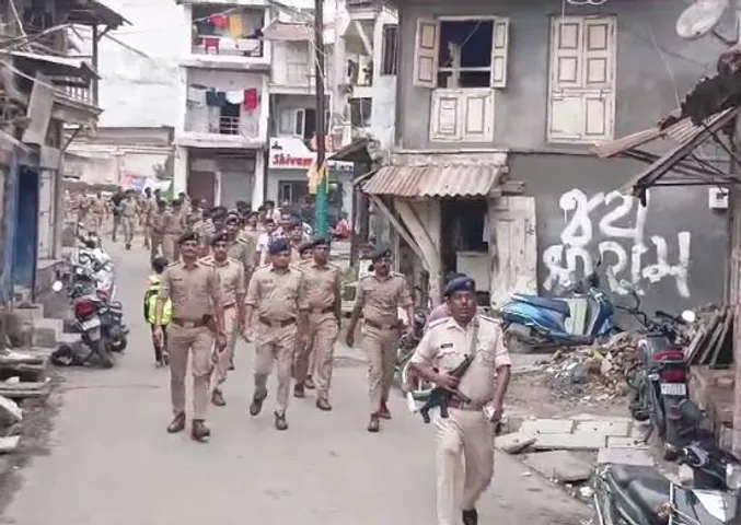  પોલીસ ફ્લેગ માર્ચ ભરૂચ