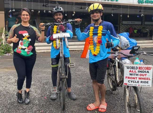 Cyclist Sanid Dibijad