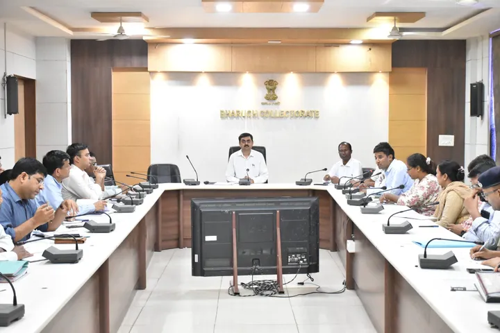 yoga day meeting