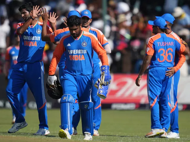 India beat Zimbabwe