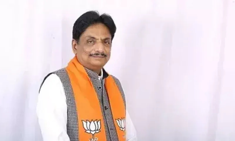 રાજ્યભરની શાળાઓમાં ઓરડાની ઘટ દૂર કરવા ર૧ હજાર નવા વર્ગખંડો બંધાશે: ઋષિકેશ પટેલ