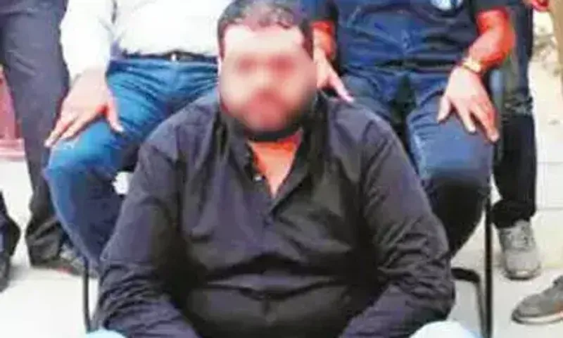 અમદાવાદ: કુખ્યાત બુટલેગર વિજ્જુ સિંધી સામે રેડ કોર્નર નોટિસ,સમગ્ર ગુજરાતમાં ફેલાયેલુ છે દારૂનું નેટવર્ક