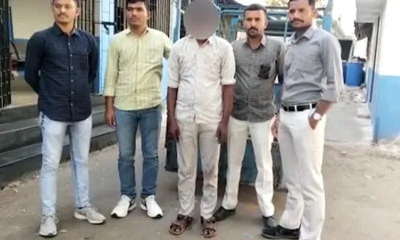 અંકલેશ્વર : સુરતી ભાગોળ નજીકથી ભંગારના જથ્થા સાથે એ’ ડિવિઝન પોલીસે કરી એક ઇસમની ધરપકડ