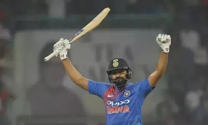 Hit Man Sharma T20 આંતરરાષ્ટ્રીયમાં  સૌથી વધુ સદી ફટકારનારો પ્રથમ બેટ્સમેન બન્યો