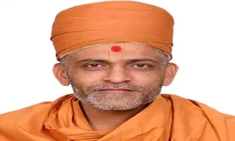 સુરેન્દ્રનગર : સ્વામી નારાયણ મંદિરના જાણીતા સ્વામી પરમ પ્રકાશ સ્વામીનું હાર્ટ એટેકથી નિધન