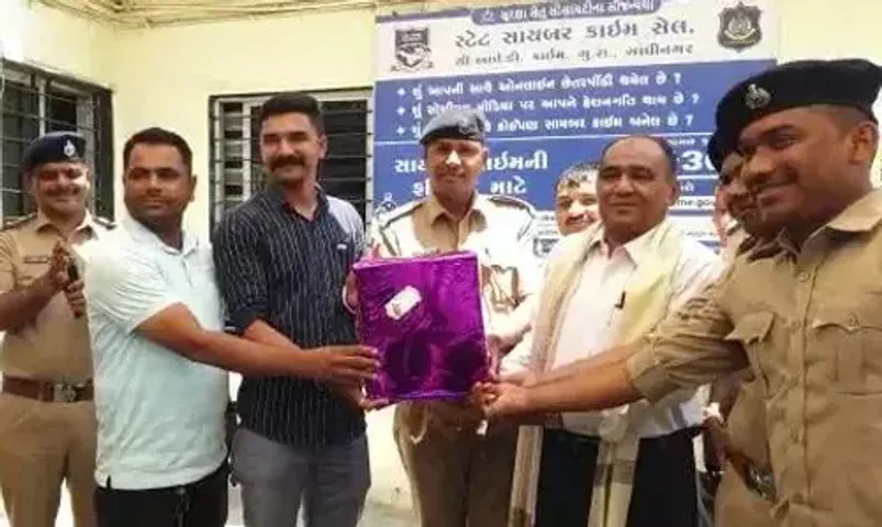 અંકલેશ્વર : સેવા નિવૃત્ત થતાં GIDC પોલીસ મથકના ASIનો વિદાય સમારંભ યોજાયો...