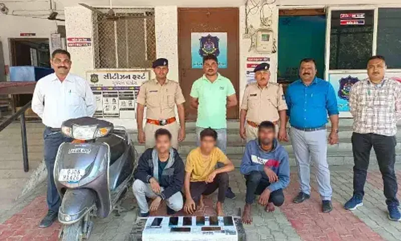 સંસ્કારી નગરી વડોદરામાં મોબાઇલ ચોર ટોળકીનો તરખાટ, વાંચો પોલીસે કેવા કર્યા હાલ