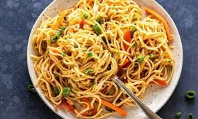 રેસ્ટોરન્ટ જેવા જ લેમન કોરિએન્ડર નુડલ્સ ખાવાની ઈચ્છા થતી હોય, તો ઘરે જ મેગી માંથી બનાવો આ સ્વાદિષ્ટ રેસેપી.....