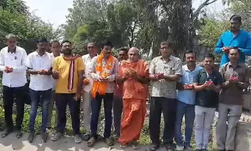 ભરૂચ : આમોદમાં નહેરના પાણી આવતા ધારાસભ્ય સહિત ખેડૂતોએ નર્મદા મૈયાના લીધા વધામણા, આપત્તિ અવસરમાં ફેરવાઇ.....
