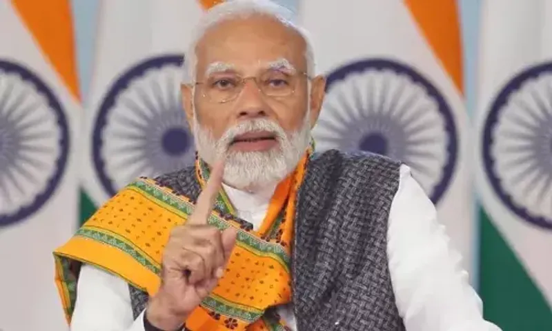 PM મોદીના TMC પર આકરા પ્રહાર, કહ્યું TMC બંગાળની ઓળખને ખતમ કરી રહ્યું છે