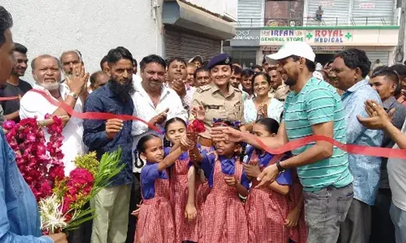ભરૂચ: ટ્રાફિકને નડતરરૂપ દબાણો પોલીસ દ્વારા દૂર કરાવવામાં આવ્યા,શાકભાજી બજારનું કરાયુ લોકાર્પણ