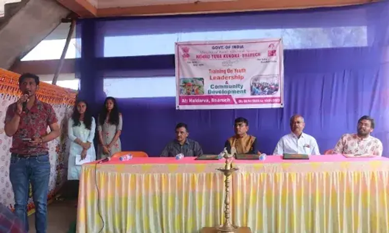 ભરૂચ: હલદરવા ગામ ખાતે નહેરૂ યુવા કેન્દ્ર દ્વારા શિબિર યોજાય, વાંચો કઈ બાબતે અપાયું માર્ગદર્શન