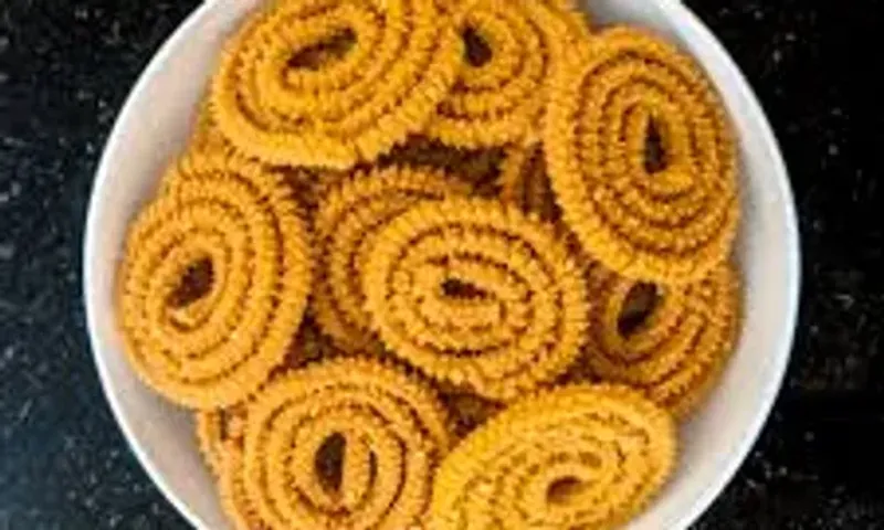 દિવાળીના તહેવારમાં નાસ્તામાં બનાવો સ્વાદિષ્ટ ચકરી, જાણી લો સરળ રેસેપી....