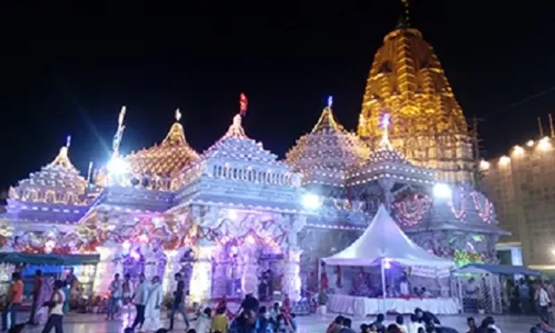 અંબાજીમાં આજથી ભાદરવી પૂનમના મેળાનો પ્રારંભ, જય જય અંબેના નાદથી ગુંજી ઉઠ્યા તમામ માર્ગો