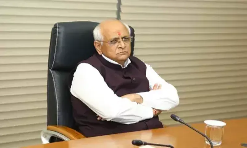 રાજ્યના મોટા શહેરોમાં પર્યટન સ્પોટ ઊભા કરવા ગુજરાત સરકાર સજ્જ...