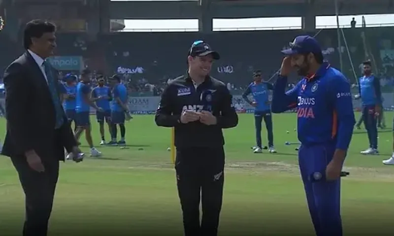 IND vs NZ : ટોસ દરમિયાન કેપ્ટન રોહિત પોતાનો નિર્ણય ભૂલી ગયો, ન્યૂઝીલેન્ડના કેપ્ટન અને મેચ રેફરી પણ થયા સ્તબ્ધ..!