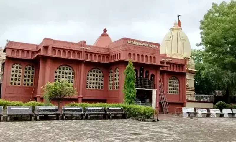 દેશભરમાંથી દર્શને આવતા શિવભક્તોની આસ્થાનું કેન્દ્ર બન્યું ભરૂચનું નીલકંઠેશ્વર મહાદેવ મંદિર...