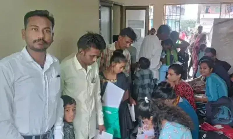 પંચમહાલના શહેરા સી.એચ.સી સેન્ટર ખાતે 209 દિવ્યાંગ લાભાર્થીઓને વિકલાંગ સર્ટિફિકેટ આપવામાં આવ્યાં.