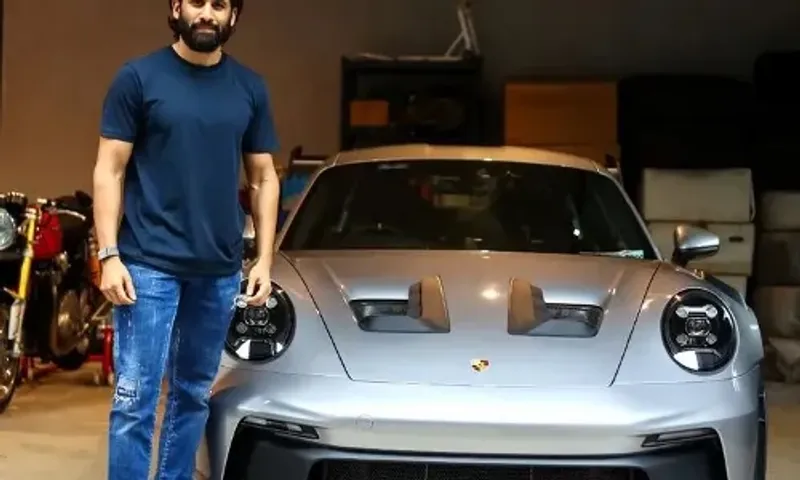 સાઉથના સુપરસ્ટાર નાગા ચૈતન્યએ પોતાના કાર કલેક્શનમાં વધુ એક લક્ઝરી અને સ્પોર્ટ્સ કારનો કર્યો ઉમેરો