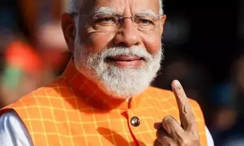 લોકસભા ચૂંટણી 2024 : અમદાવાદ ખાતે  PM નરેન્દ્ર મોદી કર્યુ મતદાન, સૌને લોકશાહીના મહાપર્વમાં જોડાવવાની કરી અપીલ
