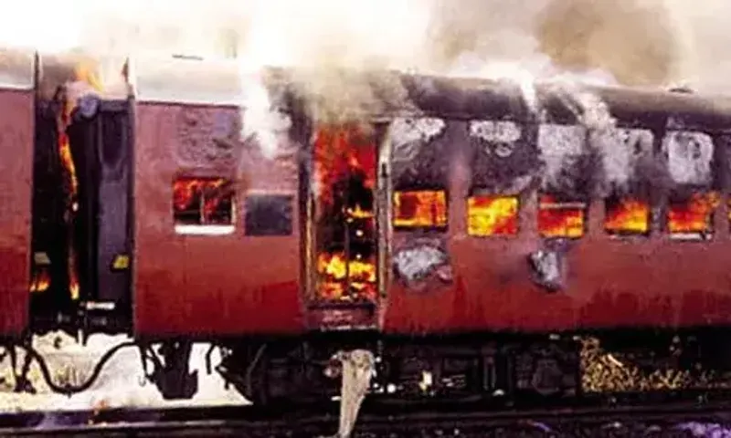 સુપ્રીમ કોર્ટે ગોધરાકાંડના એક દોષિતને આપ્યા જામીન, દોષિત ફારુક પર પથ્થરમારો અને હત્યાનો કેસ સાબિત થયો હતો