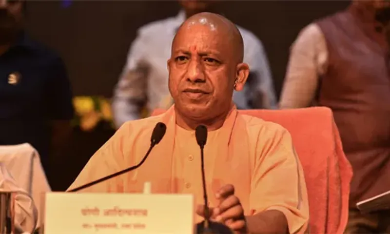 CM યોગી આદિત્યનાથને જાનથી મારી નાખવાની મળી ધમકી, સુરક્ષા એજન્સીઓ થઈ એલર્ટ