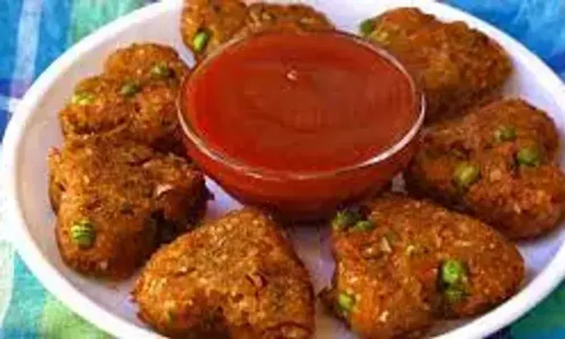 ચોમાસાની સીઝનમાં કટલેટને આપો નવો ટ્વિસ્ટ, બનાવો પૌંઆની નવી ગરમાગરમ વાનગી…..