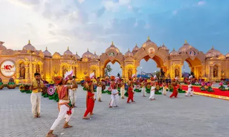 અમદાવાદ: પ્રમુખ સ્વામી શતાબ્દી મહોત્સવની પૂર્ણાહુતિ,૧ કરોડ 21 લાખ લોકોએ લીધી મુલાકાત