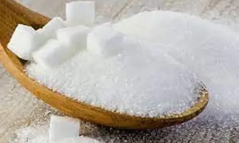 ખાંડ સાથે બનાવો આ 4 સ્ક્રબ, ત્વચામાં આવશે ચમક...