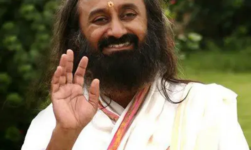 આર્ટ ઓફ લિવિંગના સ્થાપક શ્રી શ્રી રવિશંકર "ગાંધી શાંતિ તીર્થયાત્રી" પુરસ્કારથી સન્માનિત