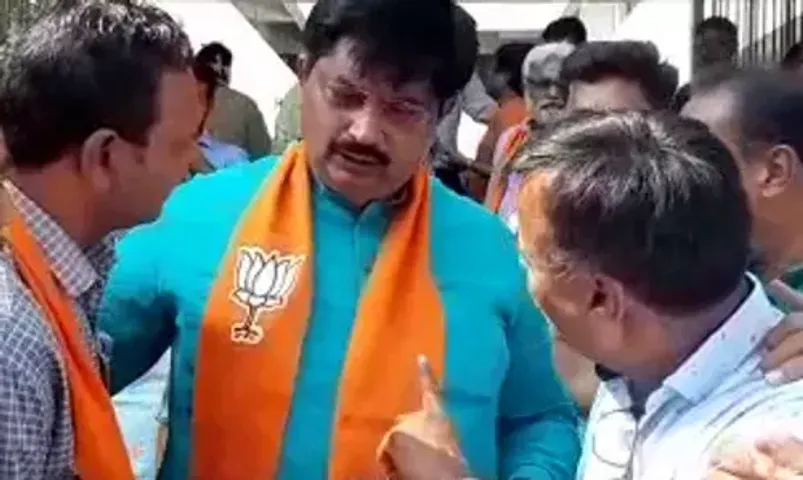 અમદાવાદ : વેજલપુર બેઠક પરથી ભાજપે અમિત ઠાકરને ટિકિટ આપી, સમર્થકોમાં ભારે ઉત્સાહ...