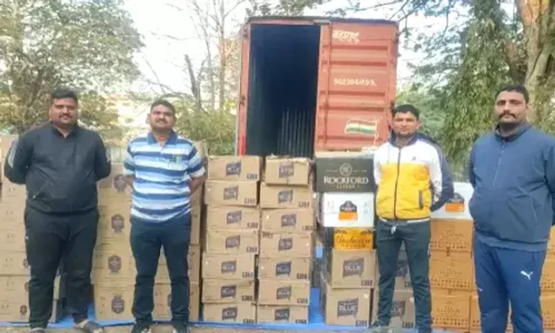 અંકલેશ્વર : અન્સાર માર્કેટ નજીકથી દારૂના જથ્થા સાથે 3 બુટલેગરોની ધરપકડ, રૂ. 11.62 લાખનો મુદ્દામાલ જપ્ત...