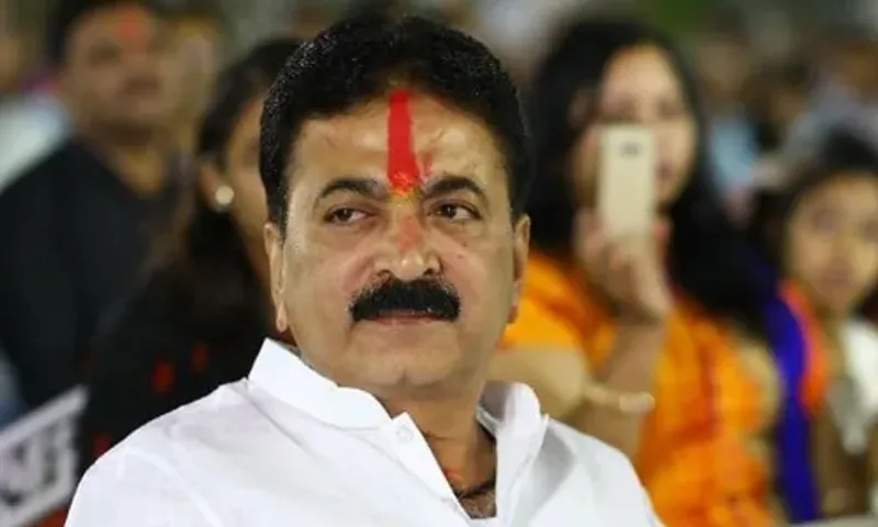 અમદાવાદ : મસાલા ઢોસા ખાધા બાદ ભાજપના ધારાસભ્યની તબિયત લથડી, સારવાર હેઠળ ખસેડાયા...