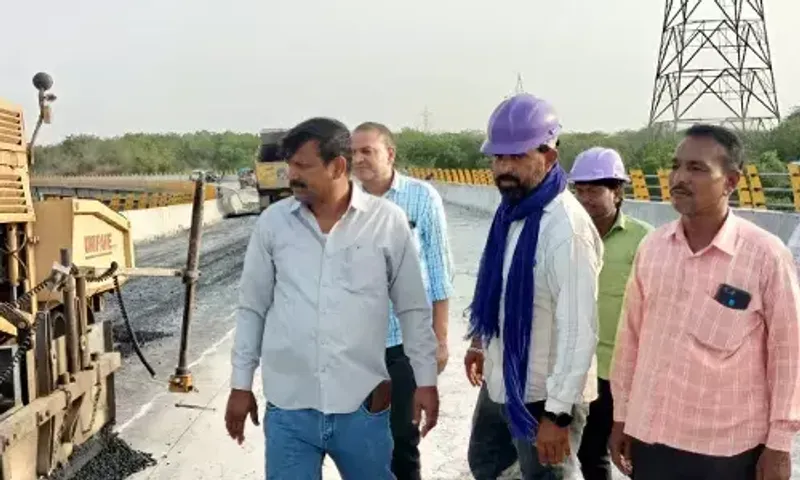ભરૂચ: ઝઘડિયાના ધારાસભ્ય રીતેશ વસાવાએ અશા માલસર નજીક નિર્માણ પામી રહેલા બ્રીજના કાર્યનું નિરીક્ષણ કર્યું