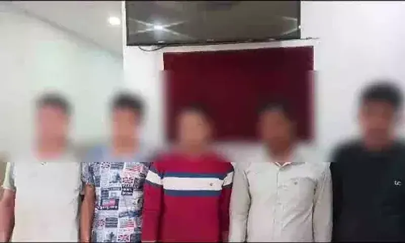 અંકલેશ્વર : સેન્ટર પોઈન્ટ કો-ઓપરેટિવ હાઉસિંગ સોસાયટીના કમ્પાઉન્ડમાંથી જુગાર રમતા 5 જુગારીઓ ઝડપાયા…