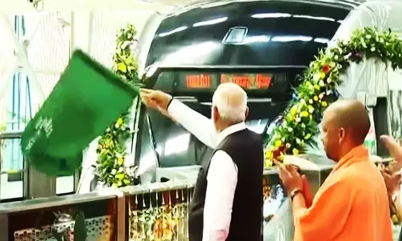PM મોદીએ દેશની પ્રથમ રેપિડ રેલને બતાવી લીલી ઝંડી, જાણો રેપિડ રેલની વિશેષતાઓ...