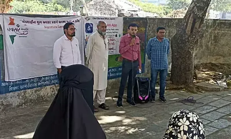 ભરૂચ: હિંગલોટ ગામે વહીવટી તંત્ર દ્વારા ચુનાવ પાઠશાલા કાર્યક્રમ યોજાયો,મતદાન અંગેની માહિતી અપાય.