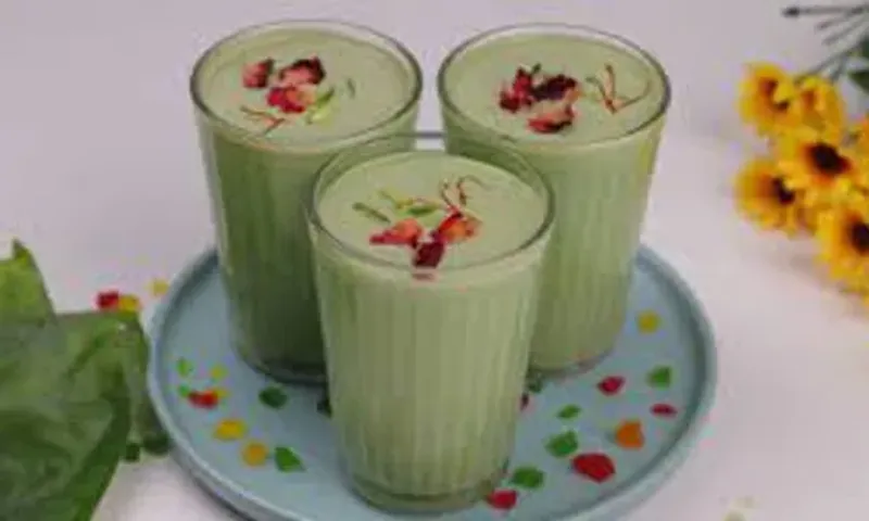 ઉનાળાની કાળજાળ ગરમીમાં રાહત આપશે આ ઘરે બનાવેલું શરબત, મૂડ પણ રહેશે ફ્રેશ