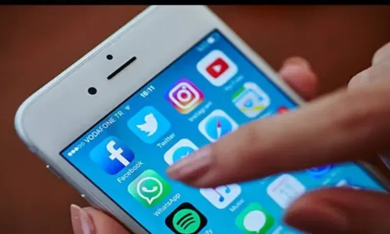 હવે WhatsAppની મજા બમણી થશે, આવી રહ્યા છે આ અદ્ભુત ફીચર્સ