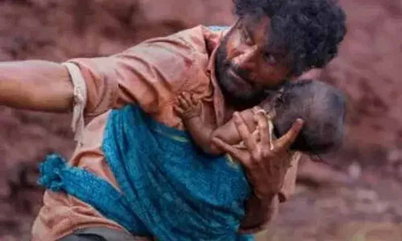 “જોરમ” રિવ્યુ : સર્વાઇવલ ડ્રામામાં મનોજ બાજપેયીના અભિનયનું નવું પરિમાણ, ફિલ્મ ફેસ્ટિવલમાં થઈ ફિલ્મની પ્રશંસા...