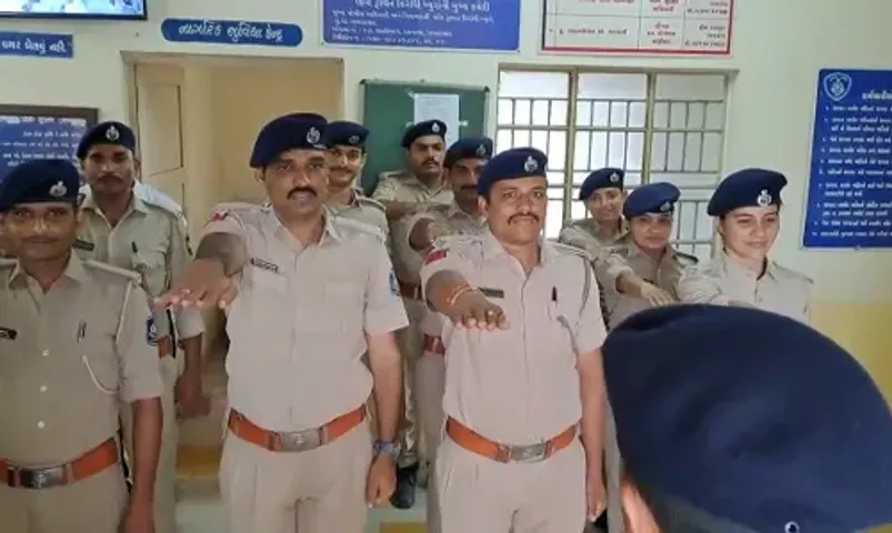 ભરૂચ : આંતરરાષ્ટ્રીય ડ્રગ નિષેધ દિન નિમિત્તે આમોદ પોલીસની સરાહનીય કામગીરી, લોકજાગૃતિ અર્થે સંકલ્પ લીધા...