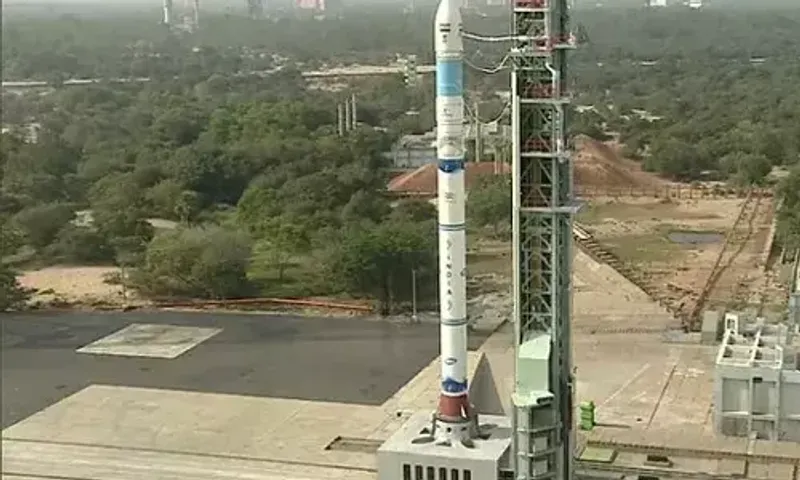 ISRO એ તેનું સૌથી નાનું રોકેટ SSLV-D2 લોન્ચ કર્યું, જાણો તેના વિશે.!