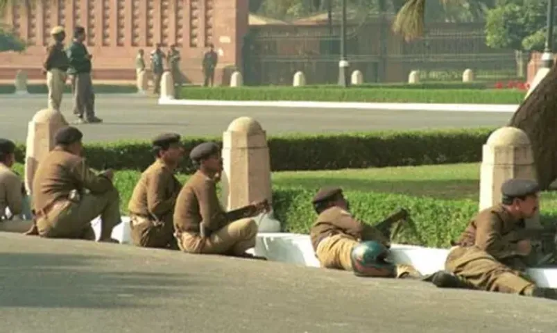 આજનો દિવસ દેશ ક્યારેય નહીં ભૂલે,13 ડિસેમ્બર સંસદ પર હુમલાની 22મી વરસી