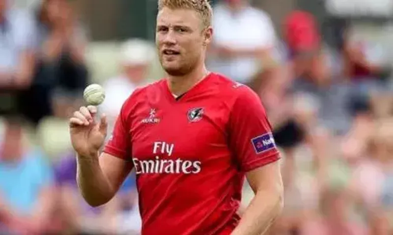 ઈંગ્લેન્ડના પૂર્વ ક્રિકેટર અને કેપ્ટન એન્ડ્રૂ ફ્લિંટોફની કારનો થયો અકસ્માત