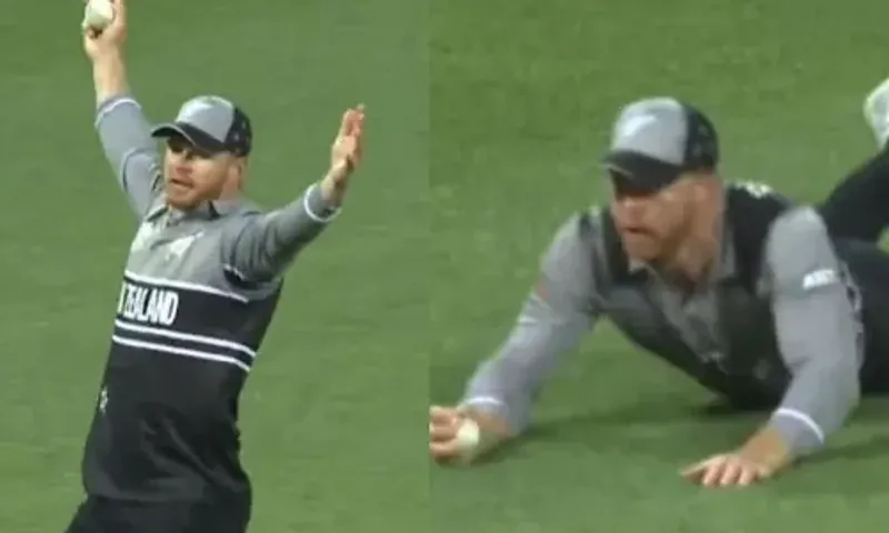 T20 વર્લ્ડ કપ, AUS vs NZ : ઓસ્ટ્રેલિયા સામે 'સુપરમેન' બન્યો ગ્લેન ફિલિપ્સ, જુઓ આવો કેચ નહીં જોયો હોય.!